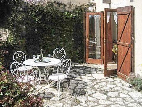 Les Amandiers Vallauris Exterior photo